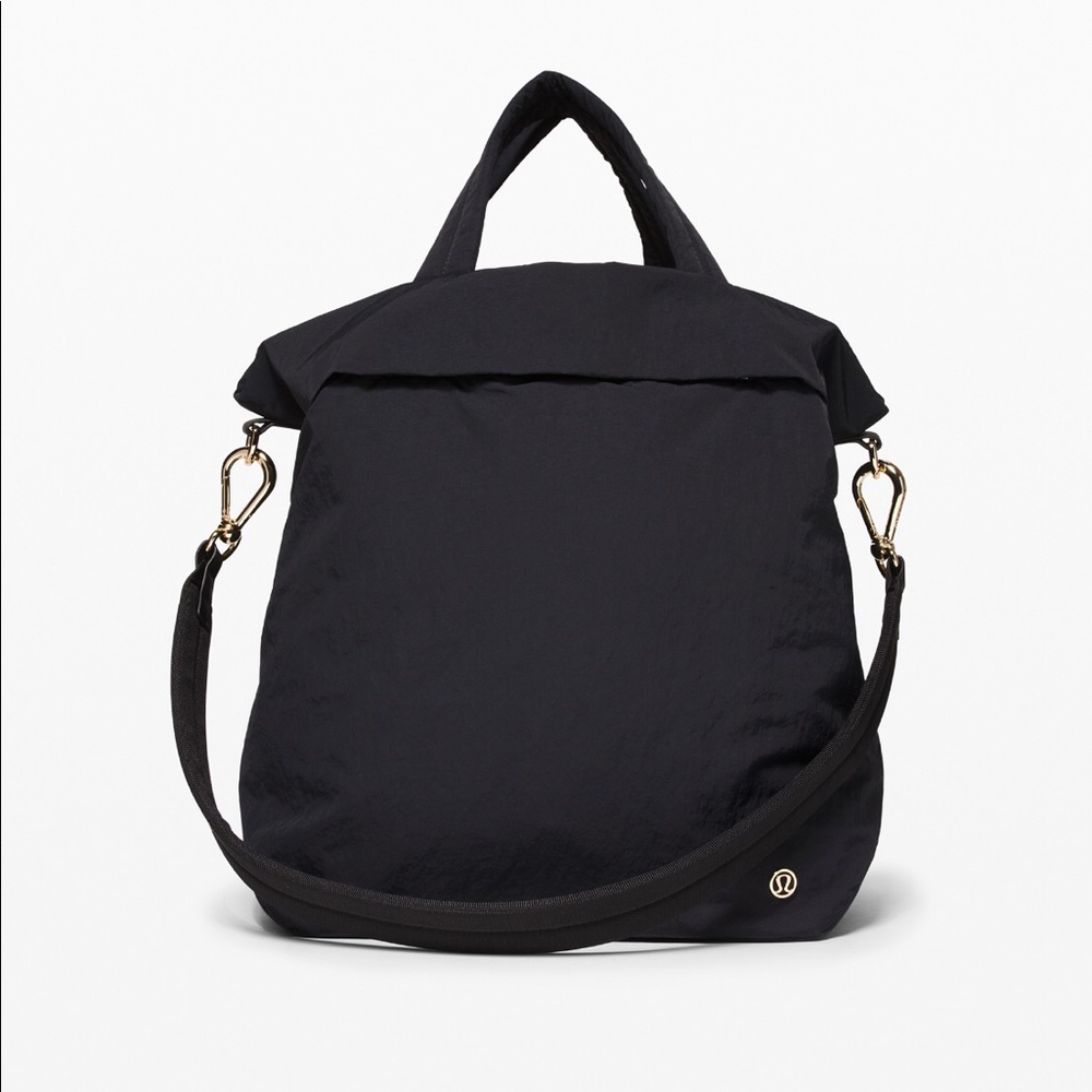 ✨ EUC Lululemon On My Level Bag Large 30L✨